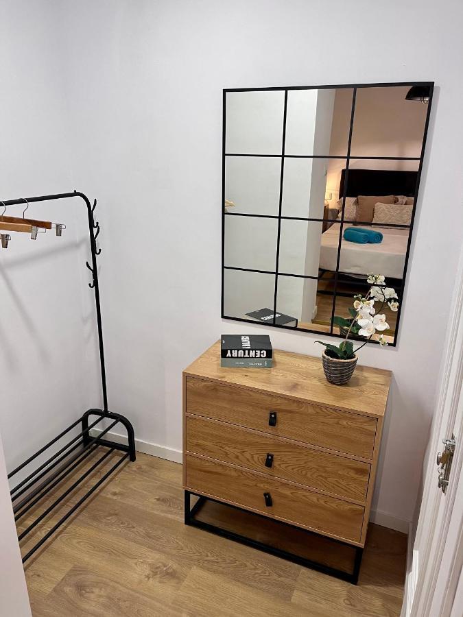 Apartament Gatu Premium La Pepa, Preferente Mayores De 25 Anos Y Familias *