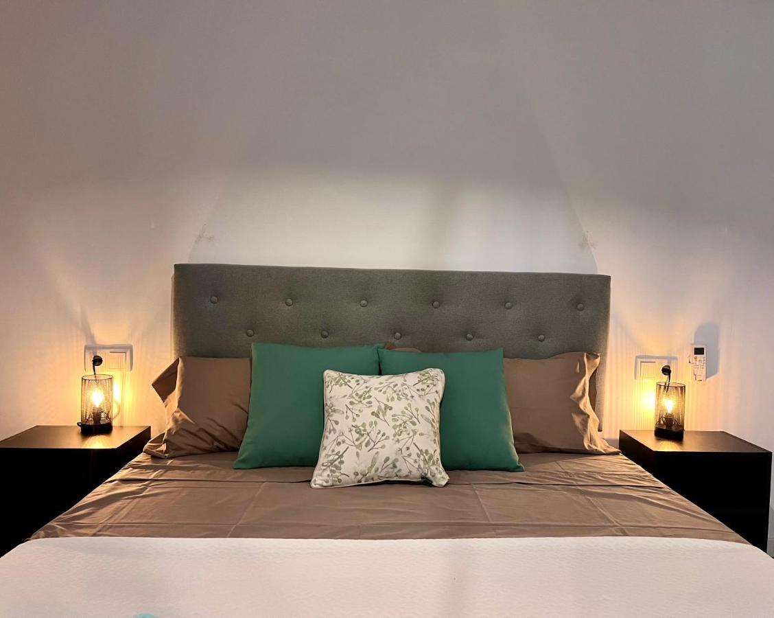 Apartament Gatu Premium La Pepa, Preferente Mayores De 25 Anos Y Familias Cadis